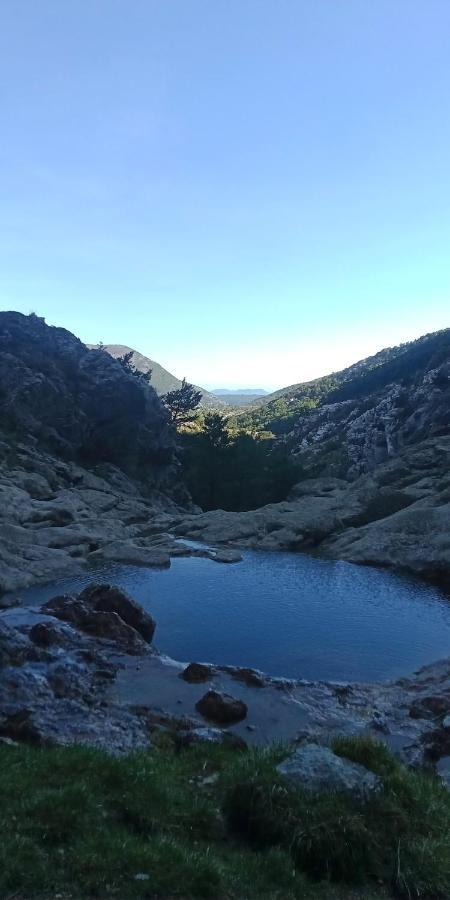Montagne, Mer Et Verdon Seranon Luaran gambar
